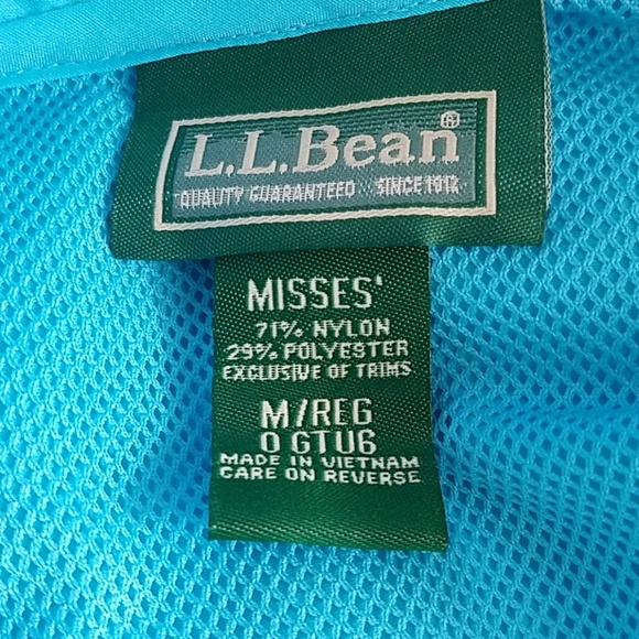 L.L. Bean Quarter Zip Pullover Light Jacket - Picture 5 of 6
